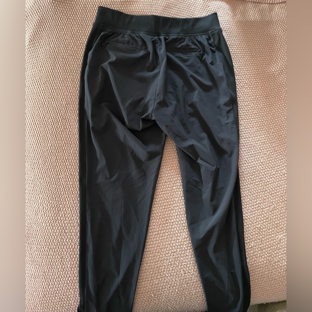 Athleta women Brooklyn Ankle Pant size 4 Black - Picture 2 of 8
